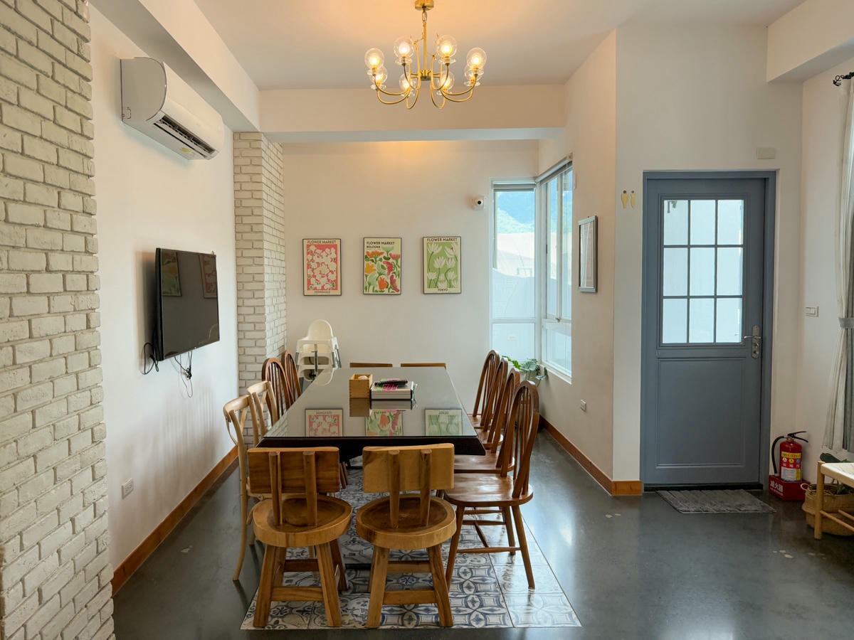 【希爾拉Villa】南投埔里包棟住宿推薦，7間絕美房型，寬敞客廳與齊全廚房設備，附18度C生吐司自行DIY早餐！