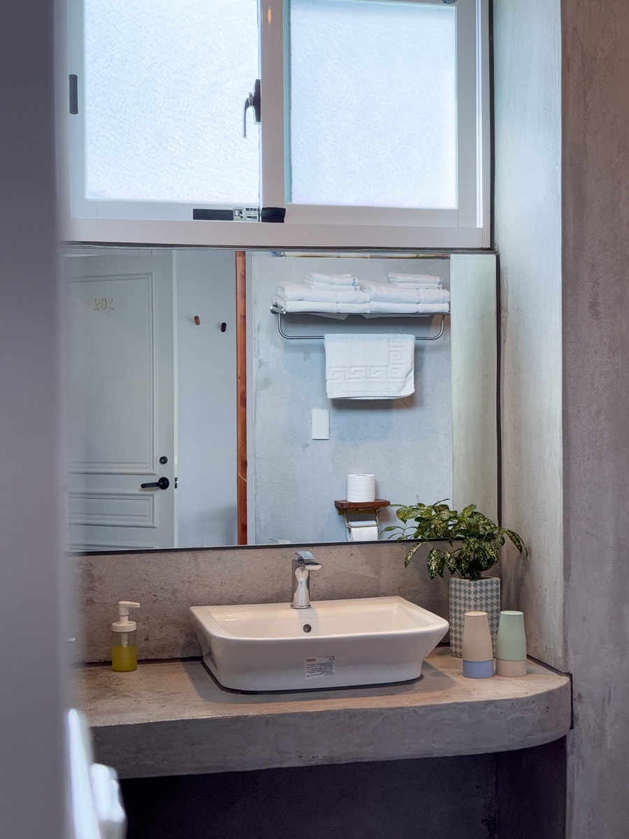 【希爾拉Villa】南投埔里包棟住宿推薦，7間絕美房型，寬敞客廳與齊全廚房設備，附18度C生吐司自行DIY早餐！