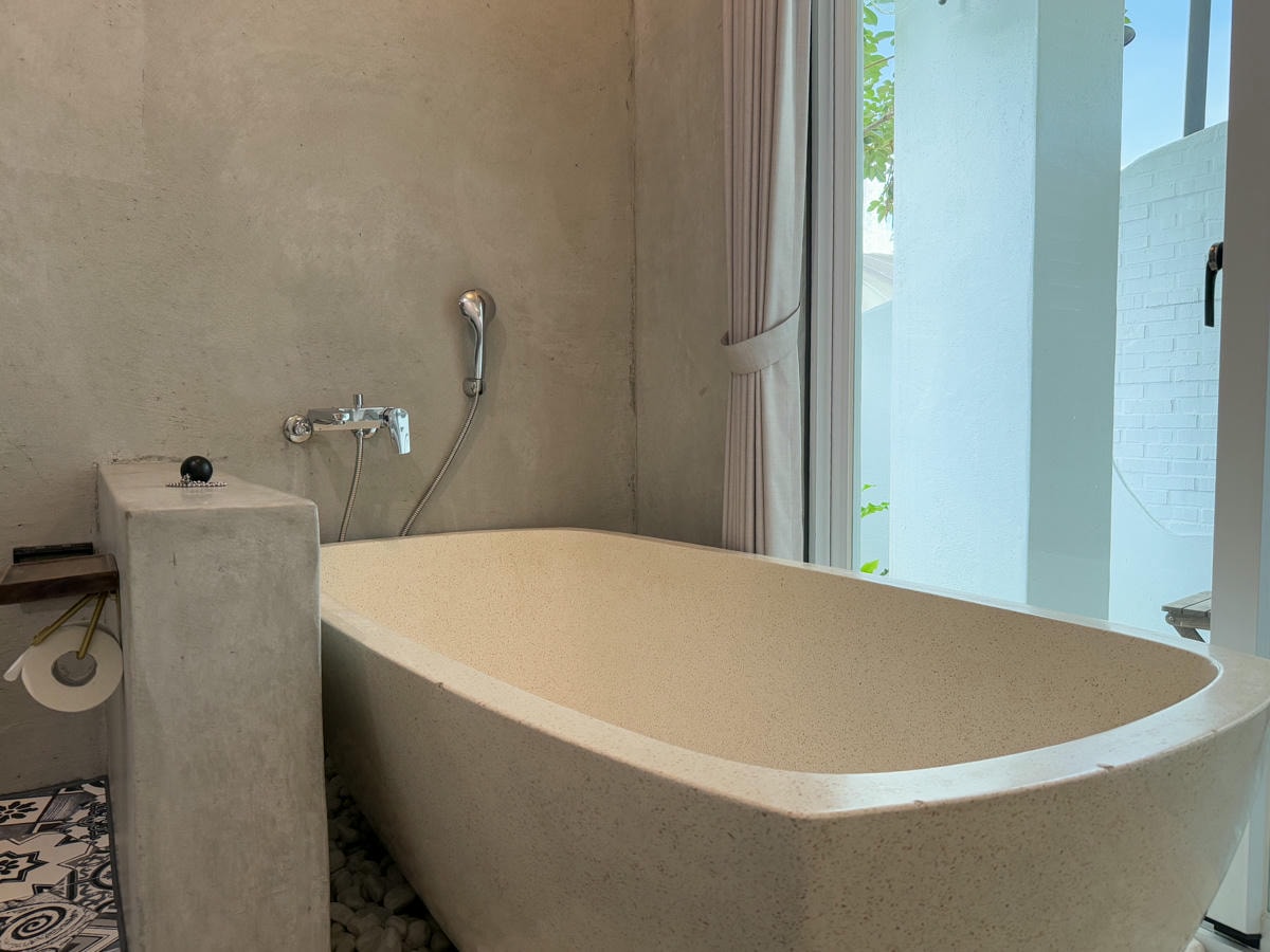 【希爾拉Villa】南投埔里包棟住宿推薦，7間絕美房型，寬敞客廳與齊全廚房設備，附18度C生吐司自行DIY早餐！