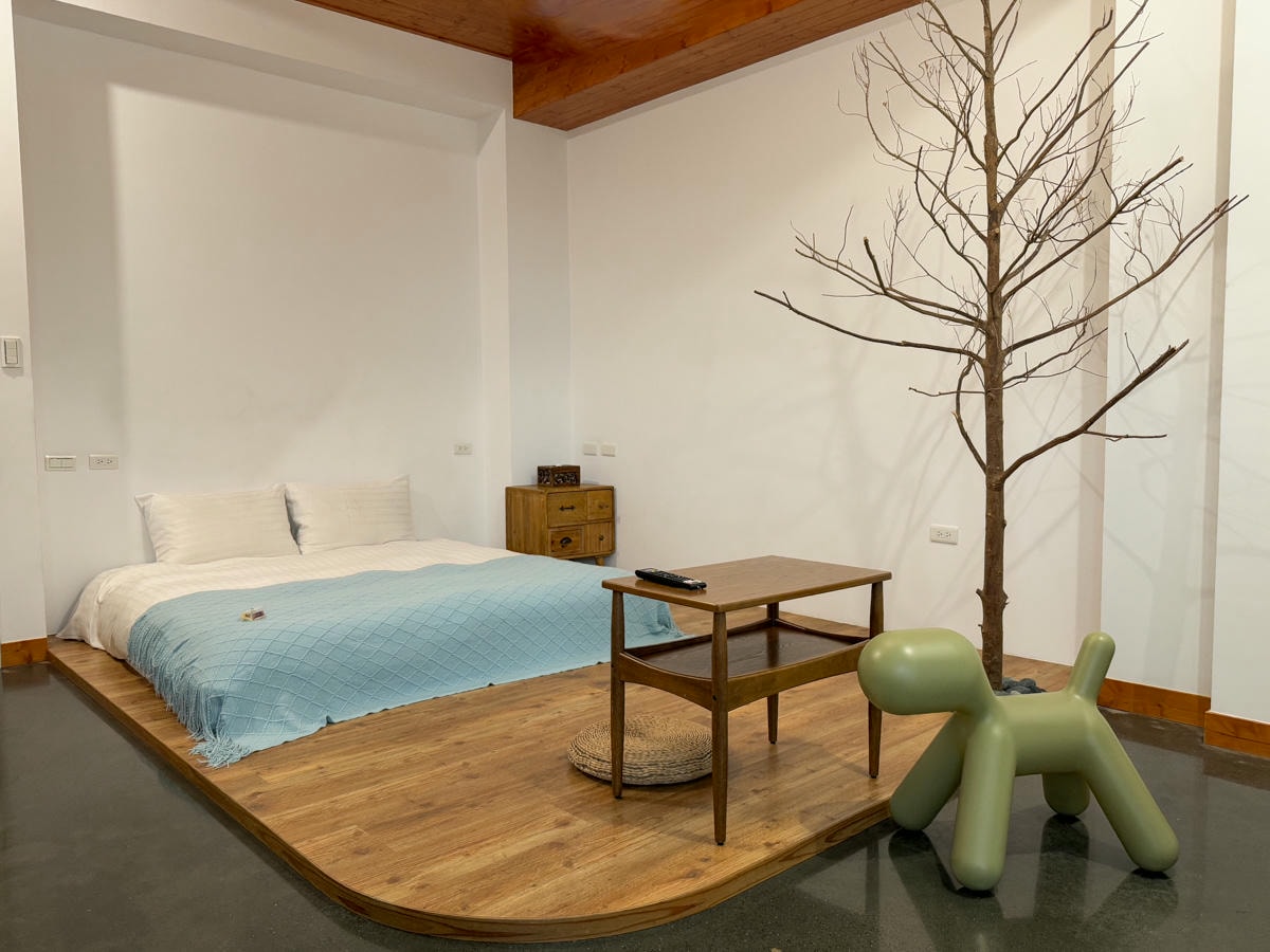 【希爾拉Villa】南投埔里包棟住宿推薦，7間絕美房型，寬敞客廳與齊全廚房設備，附18度C生吐司自行DIY早餐！