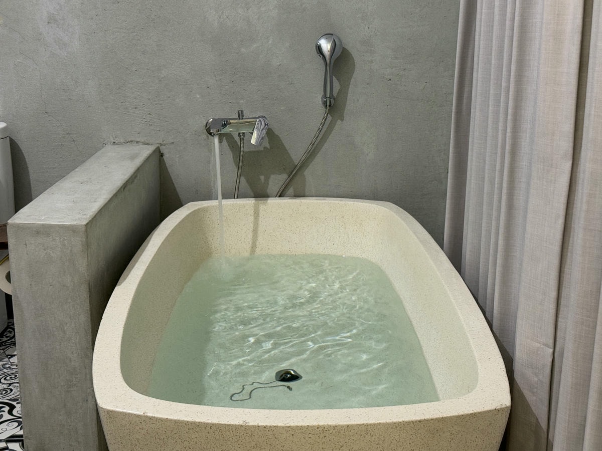 【希爾拉Villa】南投埔里包棟住宿推薦，7間絕美房型，寬敞客廳與齊全廚房設備，附18度C生吐司自行DIY早餐！