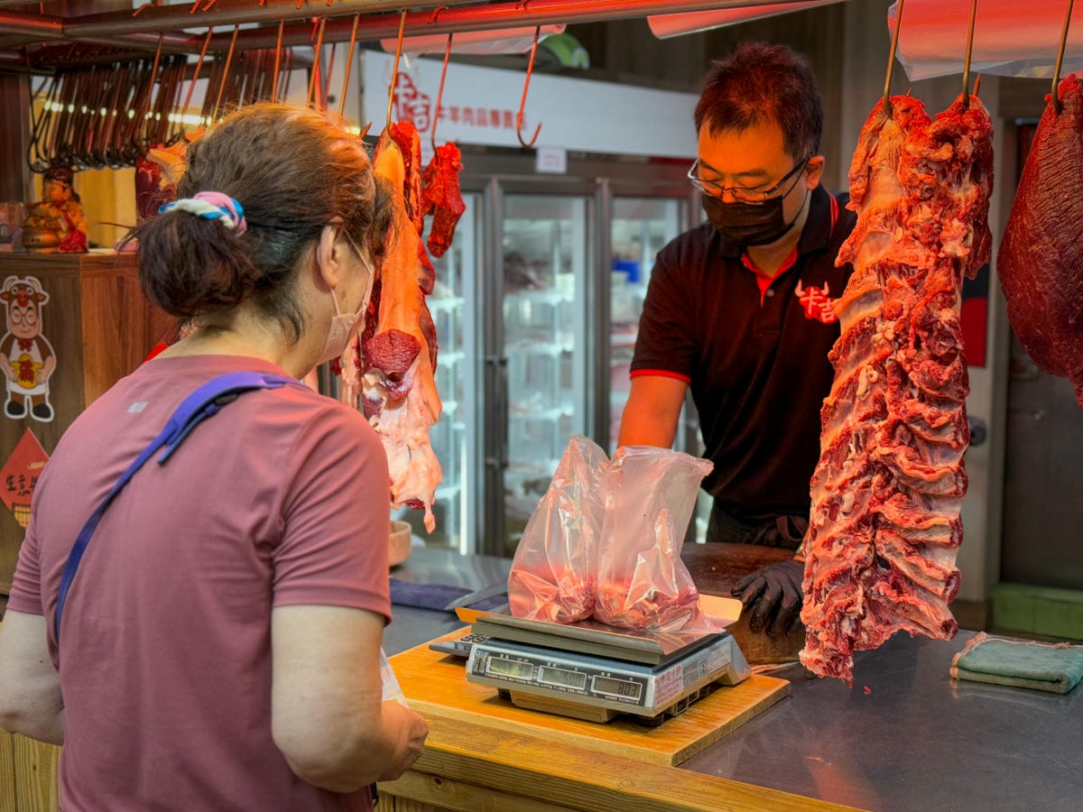 【卡吉牛羊肉品專賣店】永和超高CP值牛羊肉專賣店，家傳三代傳承高品質新鮮肉品，料理食材這裡買最划算！