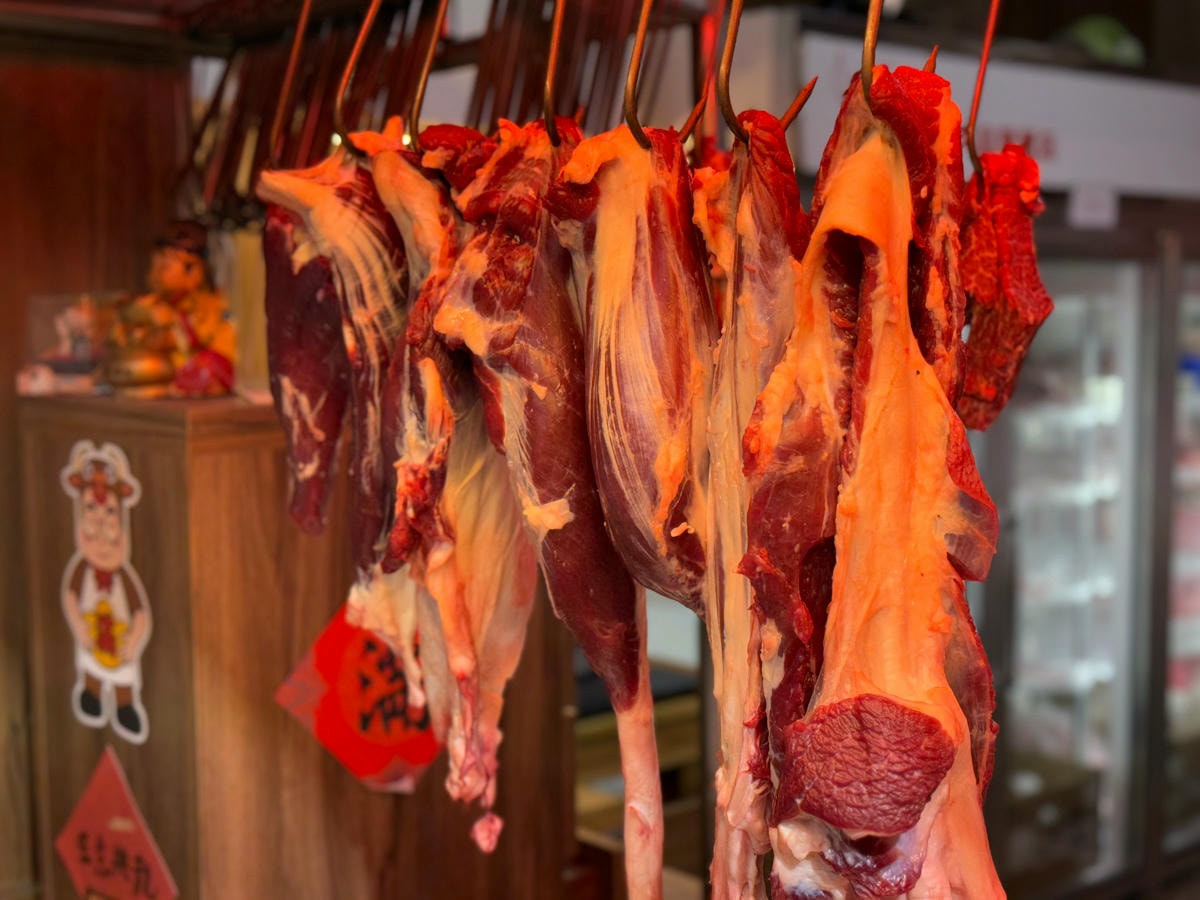 【卡吉牛羊肉品專賣店】永和超高CP值牛羊肉專賣店，家傳三代傳承高品質新鮮肉品，料理食材這裡買最划算！