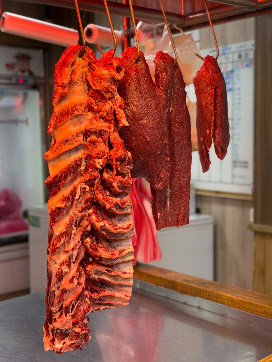 【卡吉牛羊肉品專賣店】永和超高CP值牛羊肉專賣店，家傳三代傳承高品質新鮮肉品，料理食材這裡買最划算！