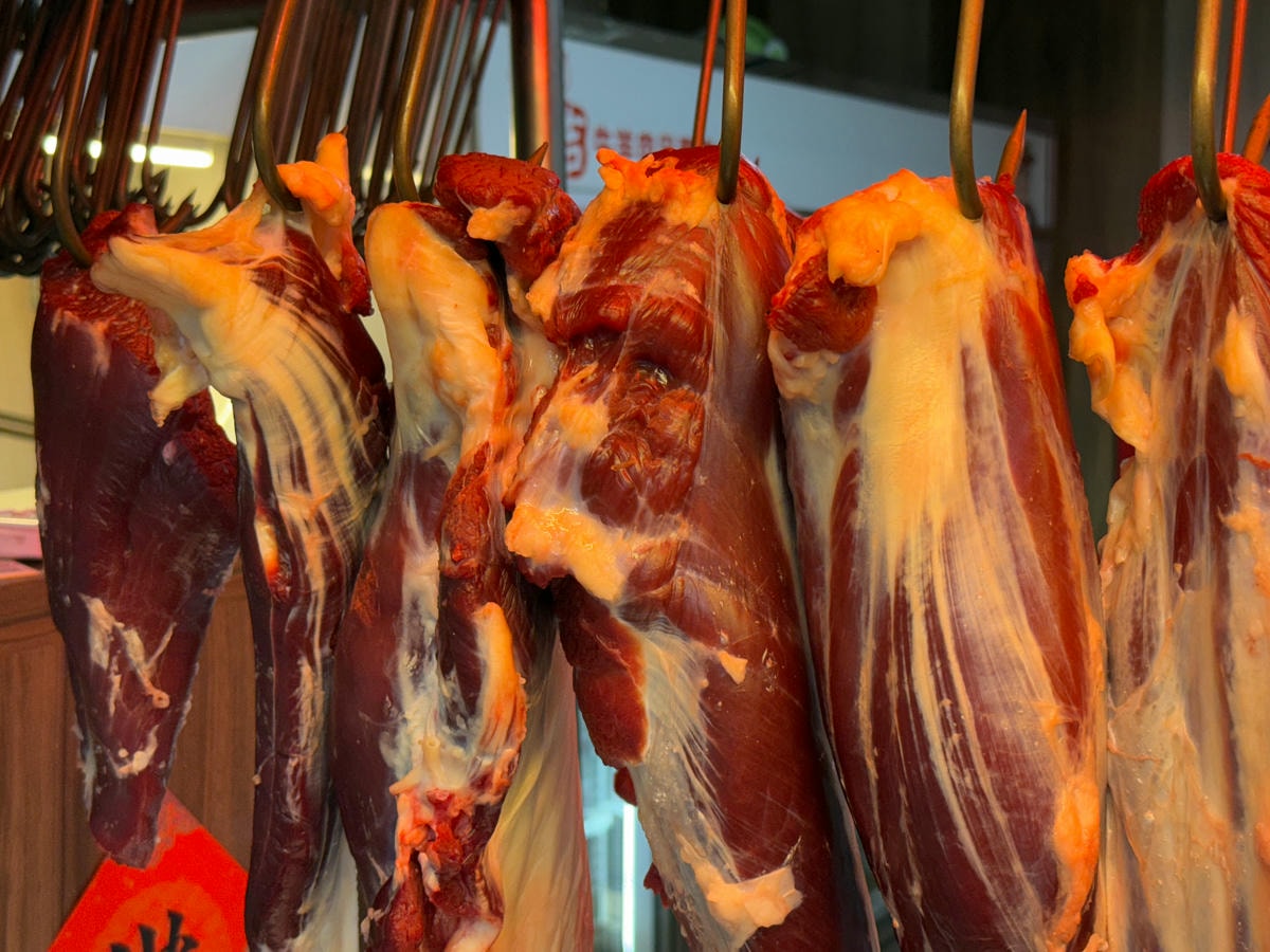 【卡吉牛羊肉品專賣店】永和超高CP值牛羊肉專賣店，家傳三代傳承高品質新鮮肉品，料理食材這裡買最划算！