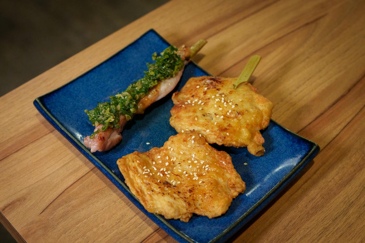 【炭舊食代】板橋平價居酒屋推薦，串燒45元起，大啖職人手作特色料理，必喝台灣道地梅酒與精釀啤酒！