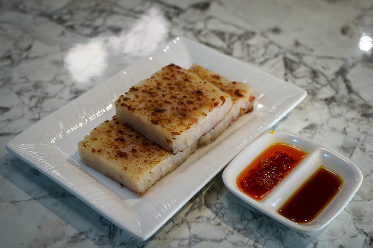 【荷李活茶街】台北忠孝復興港式茶餐廳美食推薦，大啖8大系列特色港點不踩雷，超高CP值精緻多人套餐！