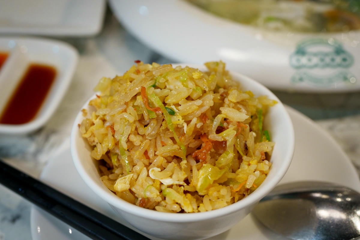 【荷李活茶街】台北忠孝復興港式茶餐廳美食推薦，大啖8大系列特色港點不踩雷，超高CP值精緻多人套餐！