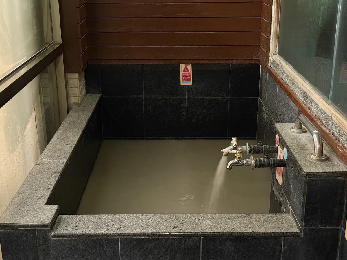 【關子嶺富野溫泉會館】台南關子嶺溫泉住宿推薦,5大特色房型,全台唯一泥漿溫泉極致享受,兒童戲水區盛大開幕! - 第47張圖 【關子嶺富野溫泉會館】台南關子嶺溫泉住宿推薦,5大特色房型,全台唯一泥漿溫泉極致享受,兒童戲水區盛大開幕!
