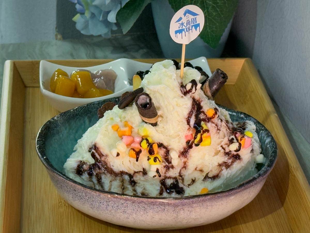 【冰角厝|氷品專売所】南投埔里冰店推薦，9大日系雪花冰磚，必吃季節限定隱藏冰品，自製冰磚與新鮮配料