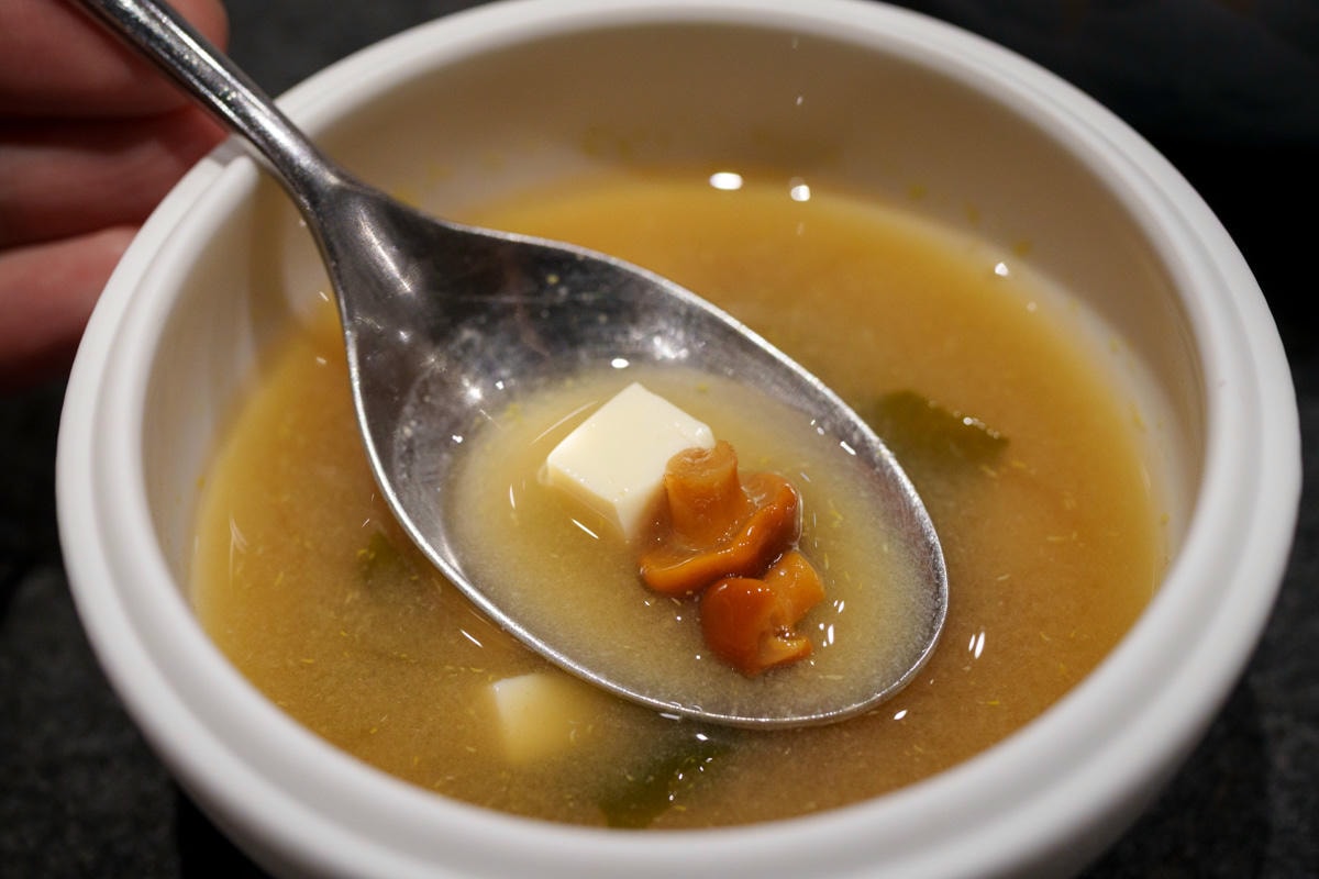 【DOWA 道和日式鐵板燒】台北東區人氣必吃美食推薦,2280元起大啖高級日式鐵板燒套餐!職人演繹頂級鐵板料理饗宴 - 第92張圖 【DOWA 道和日式鐵板燒】台北東區人氣必吃美食推薦,2280元起大啖高級日式鐵板燒套餐!職人演繹頂級鐵板料理饗宴