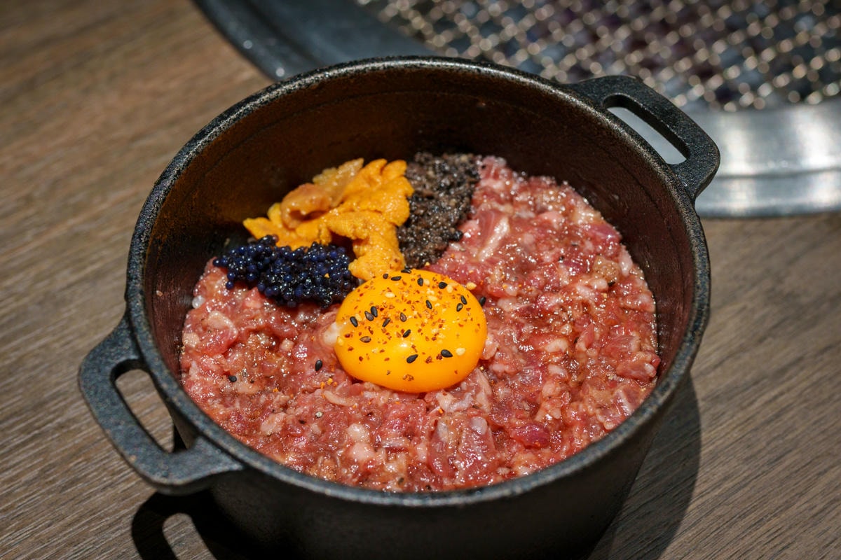 【路易奇電力公司 景安電廠】中和景安燒肉餐廳美食推薦，1570元起大啖精緻套餐，必吃頂級A5手切和牛！
