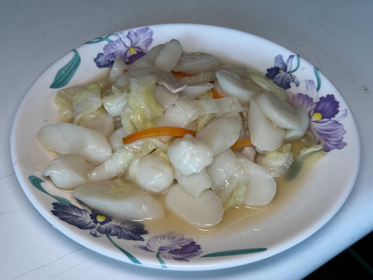 【老礦工食堂】金瓜石人氣必吃美食推薦，特色手作年糕堪稱經典，謹遵古法釀造技藝的紅麴酒糟！