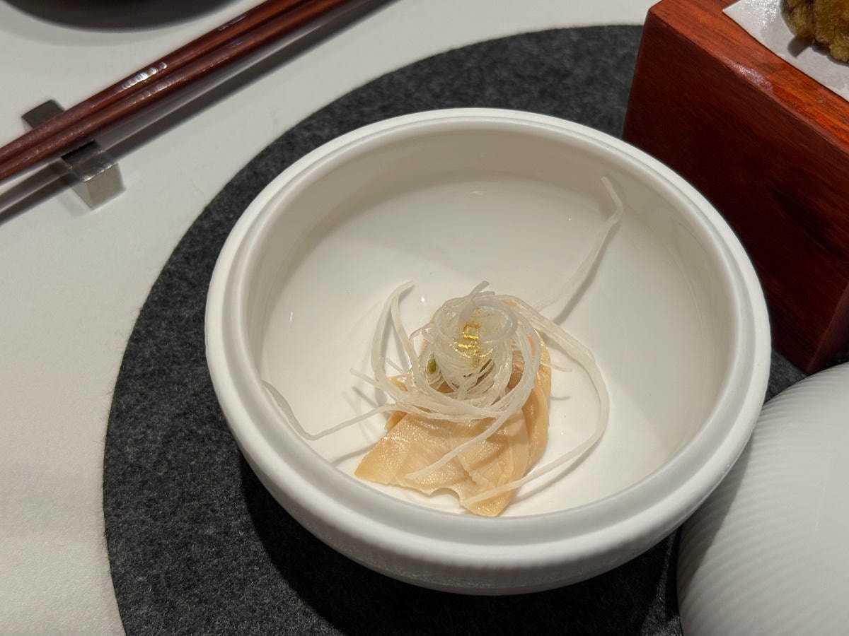 【DOWA 道和日式鐵板燒】台北東區人氣必吃美食推薦,2280元起大啖高級日式鐵板燒套餐!職人演繹頂級鐵板料理饗宴 - 第56張圖 【DOWA 道和日式鐵板燒】台北東區人氣必吃美食推薦,2280元起大啖高級日式鐵板燒套餐!職人演繹頂級鐵板料理饗宴