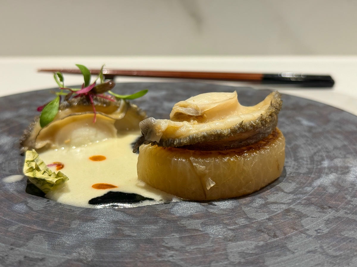 【DOWA 道和日式鐵板燒】台北東區人氣必吃美食推薦,2280元起大啖高級日式鐵板燒套餐!職人演繹頂級鐵板料理饗宴 - 第71張圖 【DOWA 道和日式鐵板燒】台北東區人氣必吃美食推薦,2280元起大啖高級日式鐵板燒套餐!職人演繹頂級鐵板料理饗宴