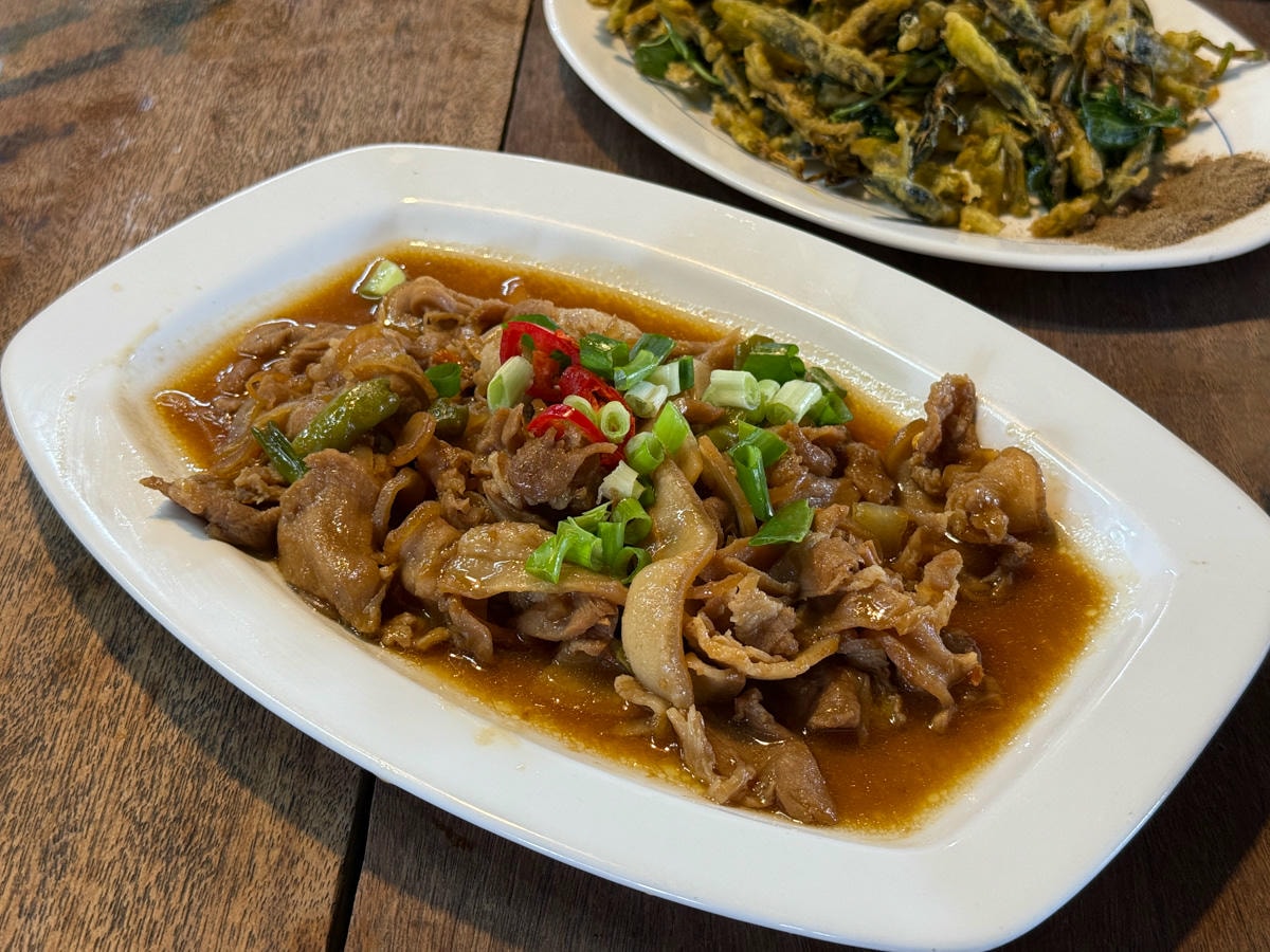 【加蜜園】花蓮赤科山美食餐廳推薦，預約制精緻合菜3000元起，人氣必吃私房無菜單料理！後院必拍金針花海秘境
