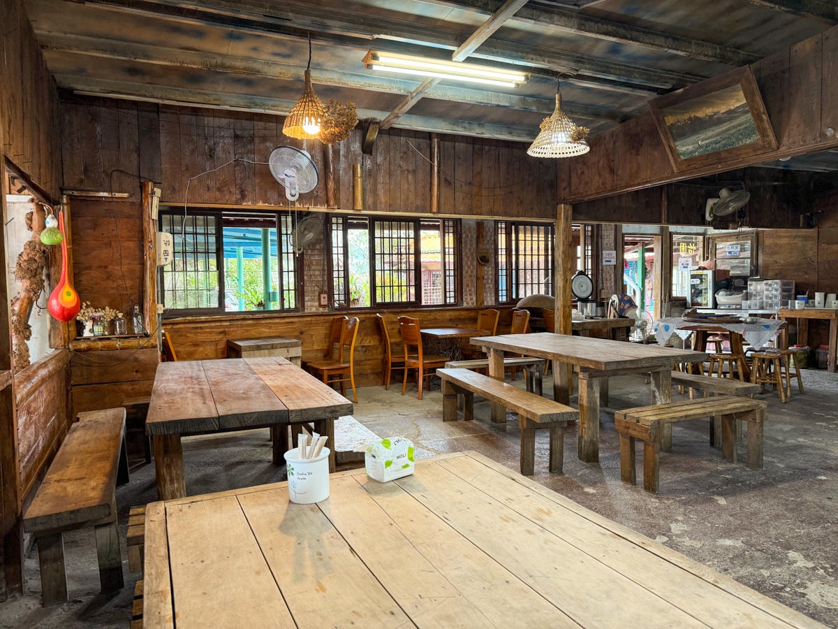 【加蜜園】花蓮赤科山美食餐廳推薦，預約制精緻合菜3000元起，人氣必吃私房無菜單料理！後院必拍金針花海秘境