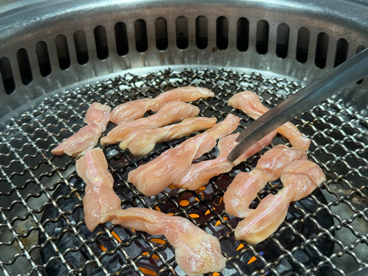 【路易奇電力公司 景安電廠】中和景安燒肉餐廳美食推薦，1570元起大啖精緻套餐，必吃頂級A5手切和牛！