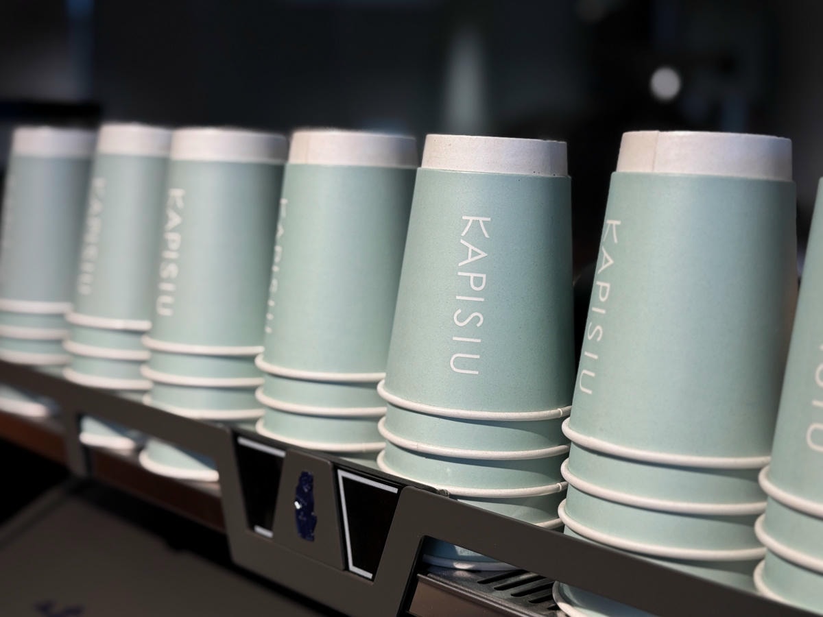 【KAPISIU KOFFEE】台南安平質感咖啡廳推薦，職人手沖咖啡，招牌特色必吃可頌、精緻手作甜點！