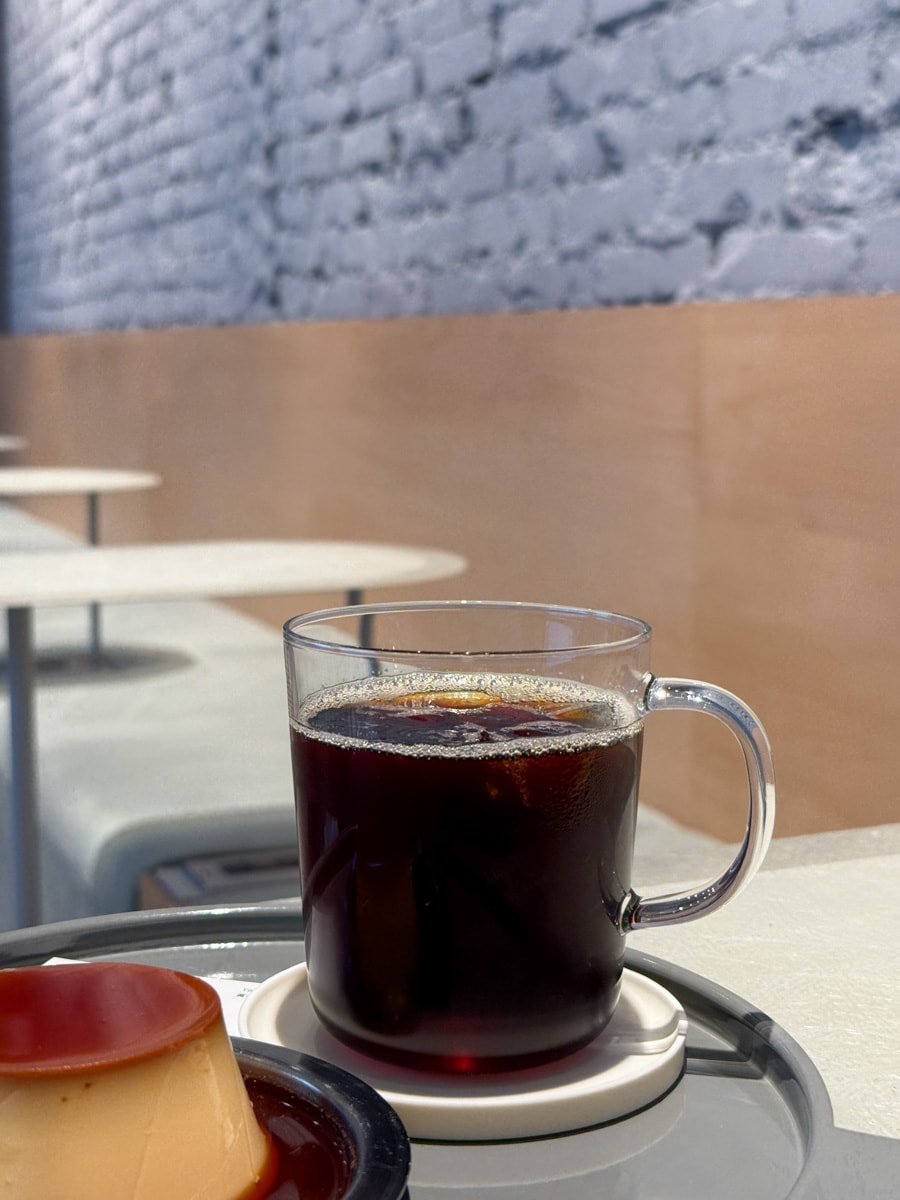 【KAPISIU KOFFEE】台南安平質感咖啡廳推薦，職人手沖咖啡，招牌特色必吃可頌、精緻手作甜點！