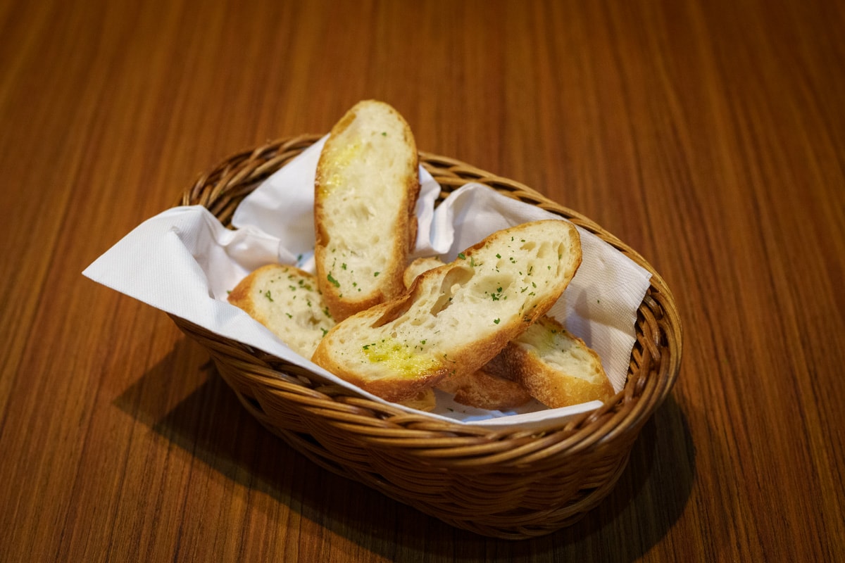 【ABV 地中海餐酒館】林口三井特色餐酒館美食推薦，大啖地中海經典料理，包場聚餐必吃大型特殊餐點！