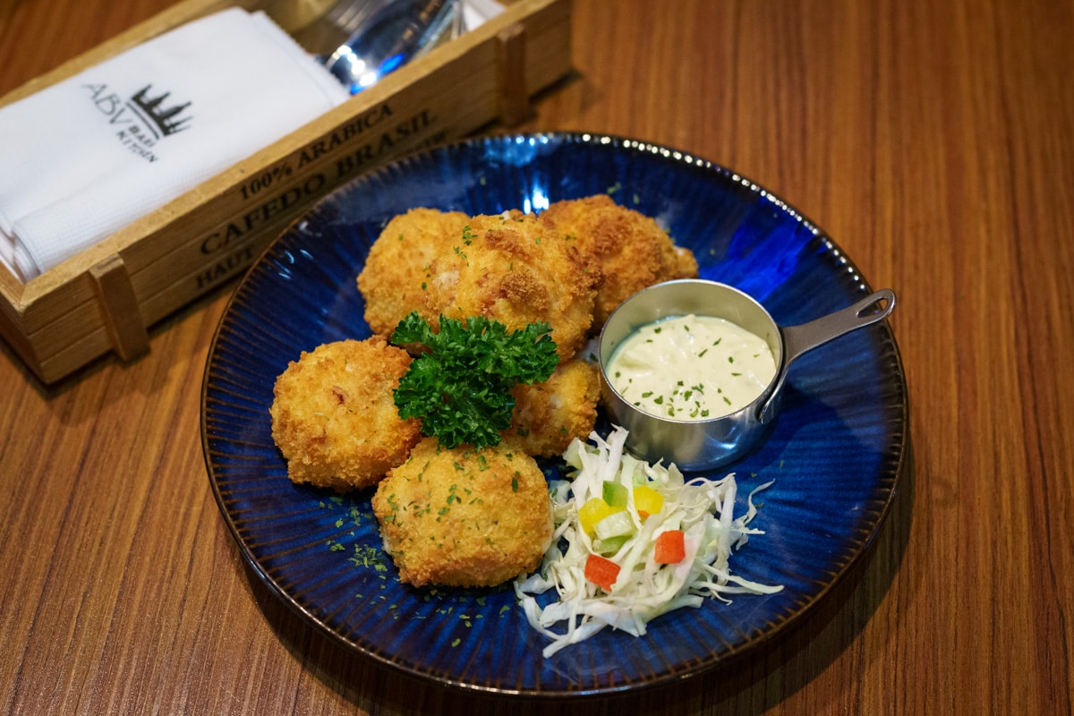 【ABV 地中海餐酒館】林口三井特色餐酒館美食推薦，大啖地中海經典料理，包場聚餐必吃大型特殊餐點！