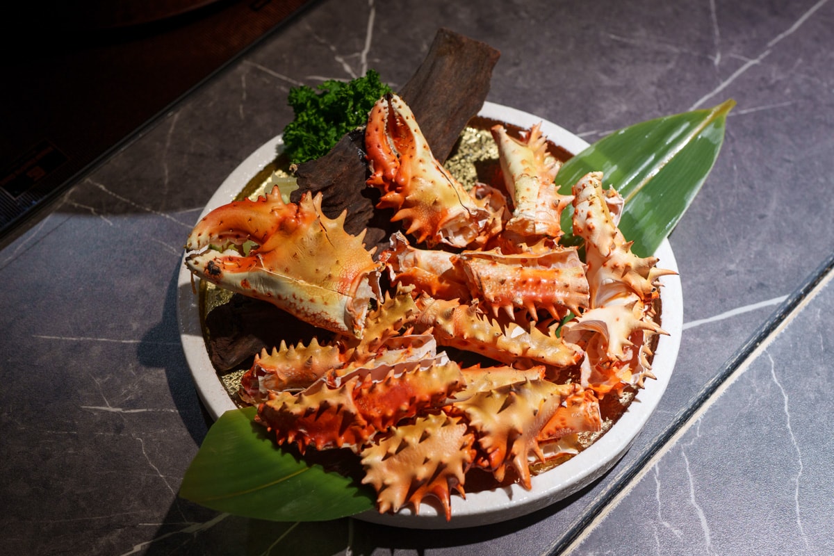 【二本松涮涮屋】台北大安頂級火鍋美食推薦，大啖北海道夢幻花咲蟹最新套餐！專人桌邊服務，傳承日本二本松頂級天然火鍋首選！