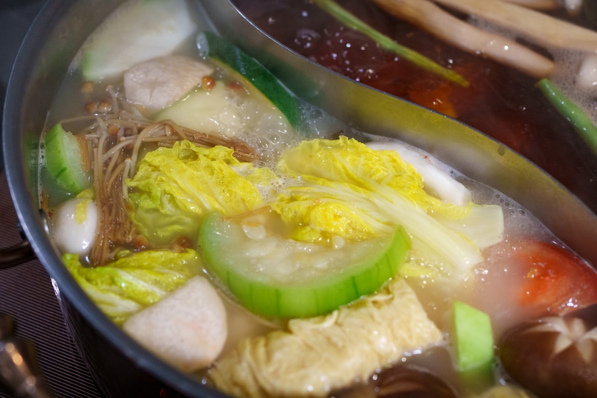 【二本松涮涮屋】台北大安頂級火鍋美食推薦，大啖北海道夢幻花咲蟹最新套餐！專人桌邊服務，傳承日本二本松頂級天然火鍋首選！