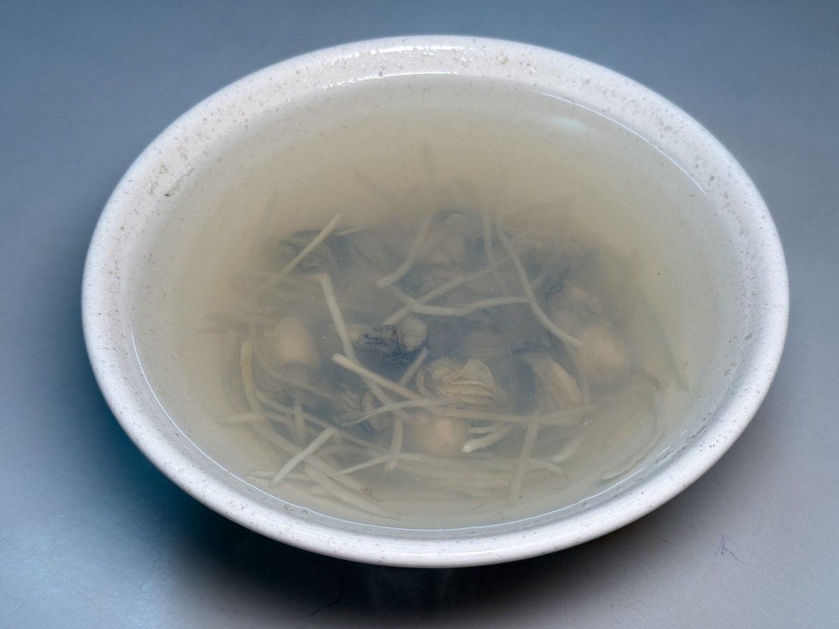 【養蚵世家】台南安平在地美食小吃推薦,特色必吃蚵仔炒飯、蚵仔煎,歷經四代相傳經營的美味小吃 - 第11張圖 【養蚵世家】台南安平在地美食小吃推薦,特色必吃蚵仔炒飯、蚵仔煎,歷經四代相傳經營的美味小吃