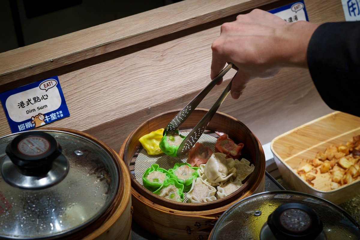 【牛室炙燒牛排】板橋府中吃到飽美食推薦,平日388元起享自助吧吃到飽,多款特色排餐與超高CP值雙人套餐! - 第22張圖 【牛室炙燒牛排】板橋府中吃到飽美食推薦,平日388元起享自助吧吃到飽,多款特色排餐與超高CP值雙人套餐!