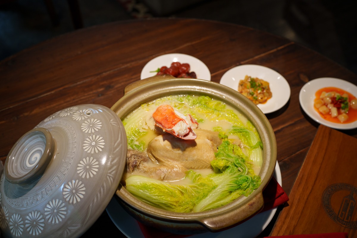 【好米亞】忠孝敦化餐酒館推薦，特色必點5大濃白砂鍋雞湯！大啖職人手作料理，最適合聚會的工業風網美餐廳！