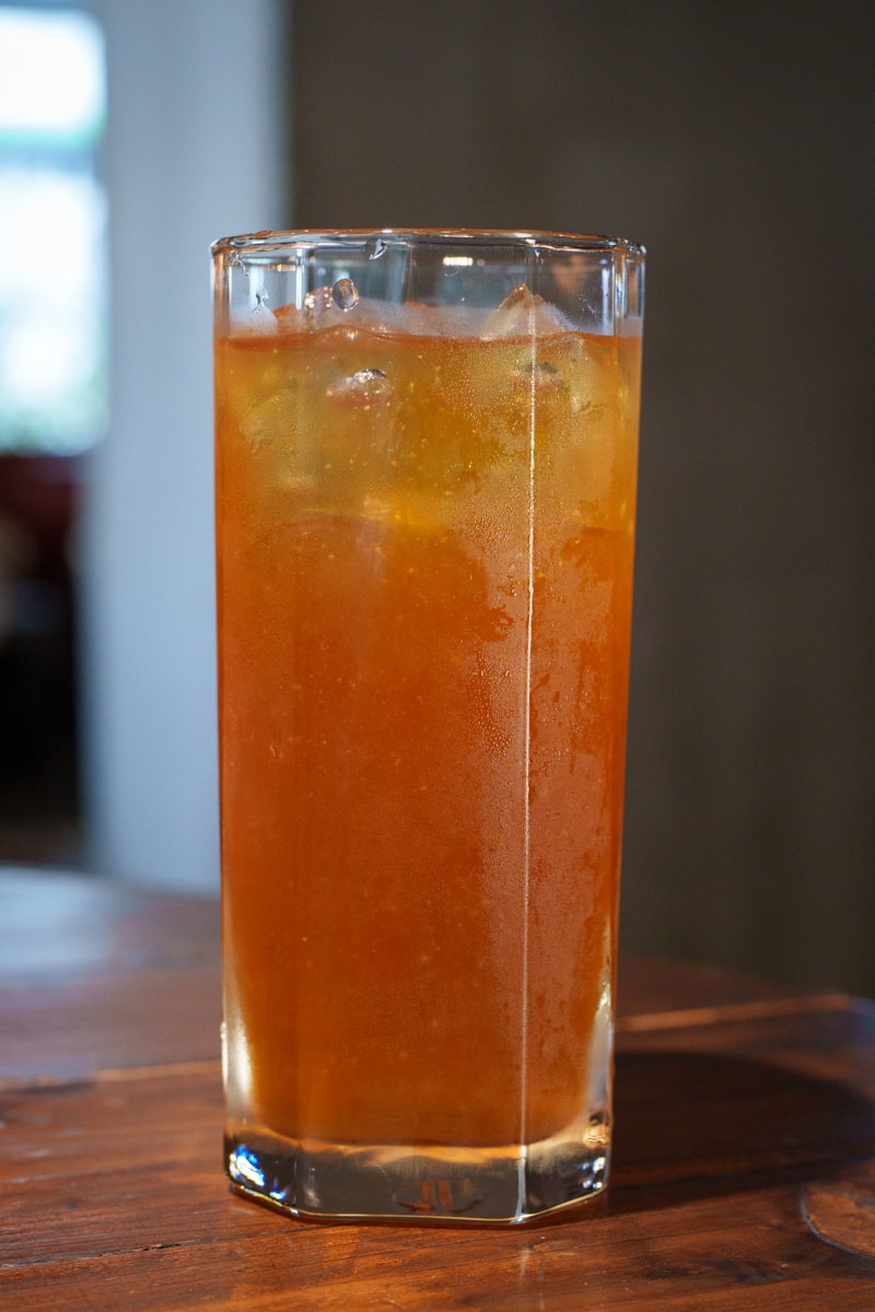 【好米亞】忠孝敦化餐酒館推薦，特色必點5大濃白砂鍋雞湯！大啖職人手作料理，最適合聚會的工業風網美餐廳！