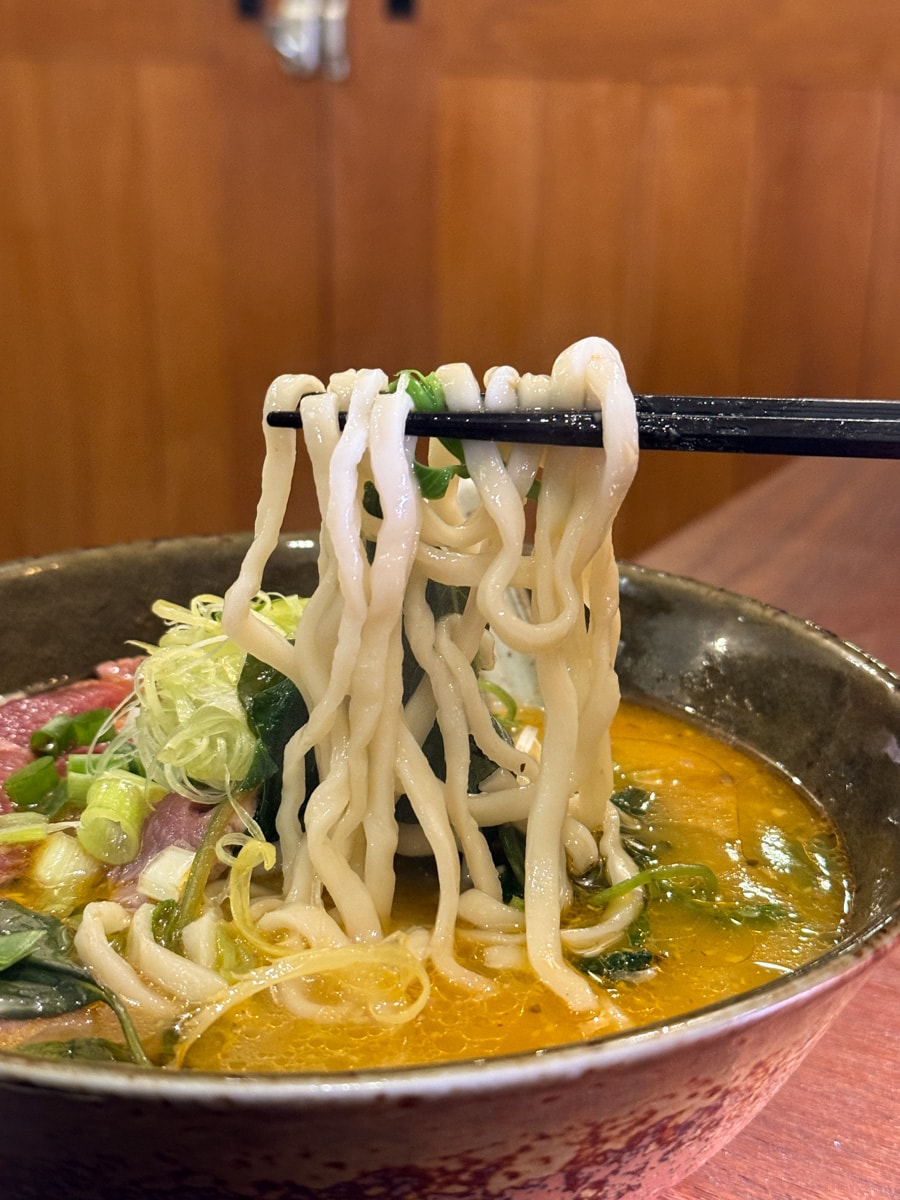 【巷往】花蓮牛肉麵美食推薦，6大特色風味牛肉麵、牛雜麵，回訪率最高的在地人氣美食餐廳！