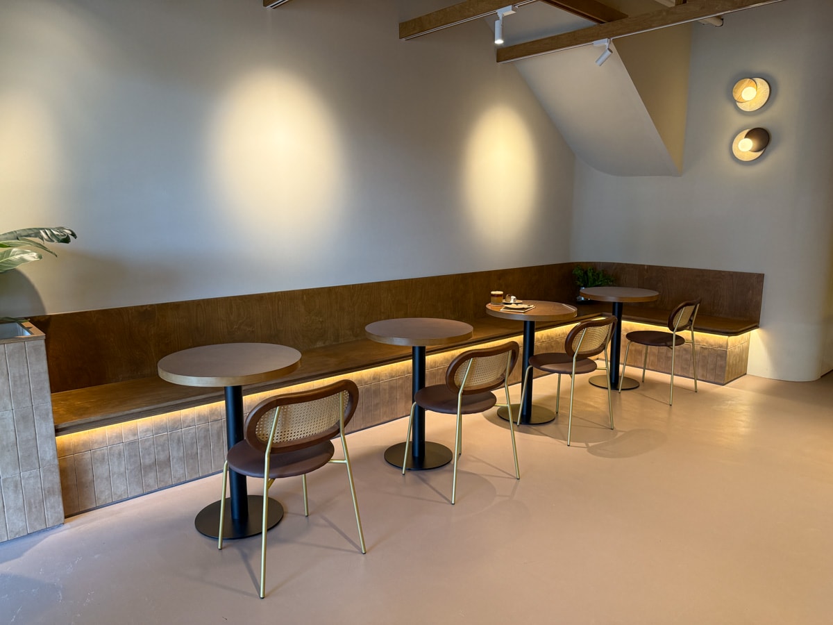 【HARU CAFE】宜蘭羅東質感咖啡廳推薦,特色必吃巴斯克蛋糕!多款特調咖啡飲品與手作甜點 - 第2張圖 【HARU CAFE】宜蘭羅東質感咖啡廳推薦,特色必吃巴斯克蛋糕!多款特調咖啡飲品與手作甜點
