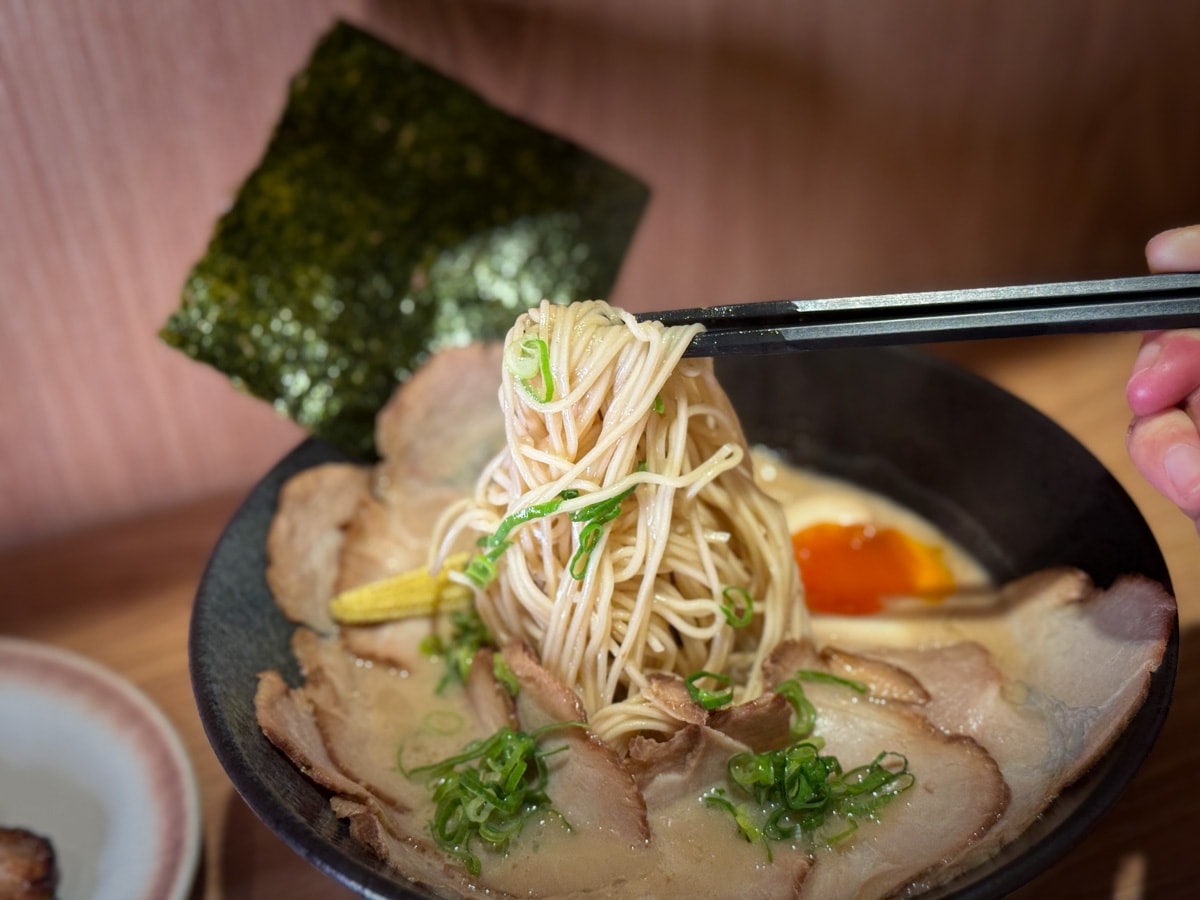 【環食麵所】宜蘭羅東高評價拉麵美食推薦，大啖特色日式拉麵，升級大盛更滿足，必點超好吃叉燒五花肉！