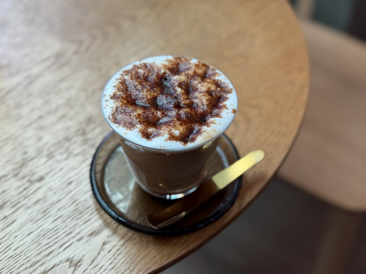 【金少爺 OVERTIME COFFEE】宜蘭頭城人氣咖啡廳推薦，職人手沖咖啡、精緻手作甜點，高評價質感下午茶首選！