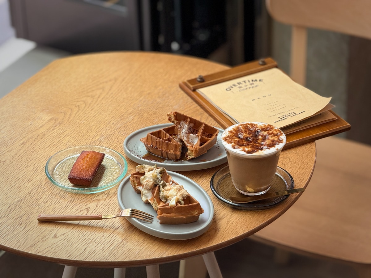 【金少爺 OVERTIME COFFEE】宜蘭頭城人氣咖啡廳推薦，職人手沖咖啡、精緻手作甜點，高評價質感下午茶首選！