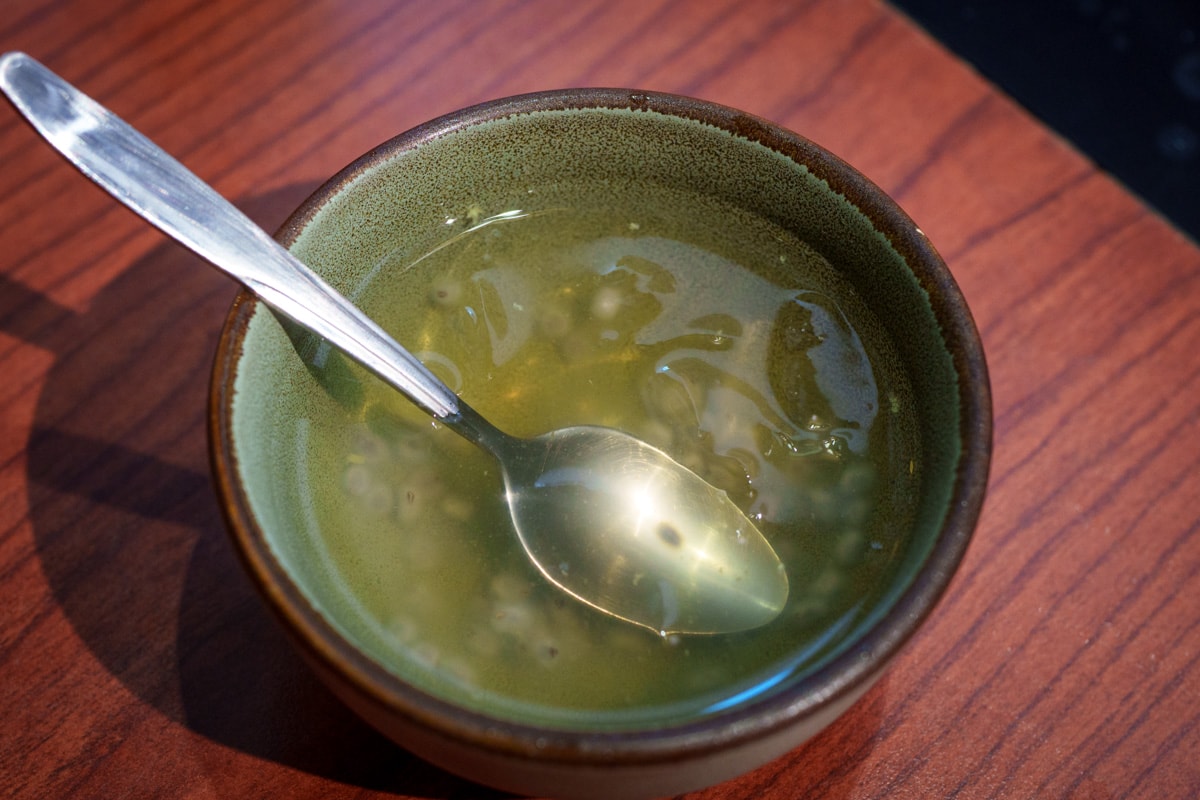 【如嬌 花膠雞•鍋物】台北中山區評分最高火鍋推薦，大啖黃金花膠雞湯鍋，嚴選新鮮高級食材，台灣首間花膠雞鍋物品牌！