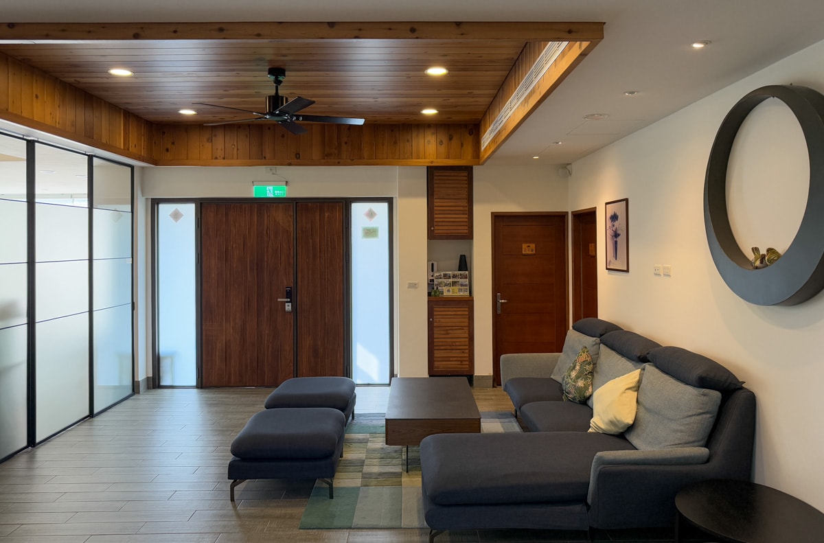 【南窩綠丘】苗栗人氣秘境新景點推薦,萬坪草原野餐!4大主題房型包棟21人,草地露營賞夕陽,大啖暖心精緻早餐饗宴! - 第45張圖 【南窩綠丘】苗栗人氣秘境新景點推薦,萬坪草原野餐!4大主題房型包棟21人,草地露營賞夕陽,大啖暖心精緻早餐饗宴!