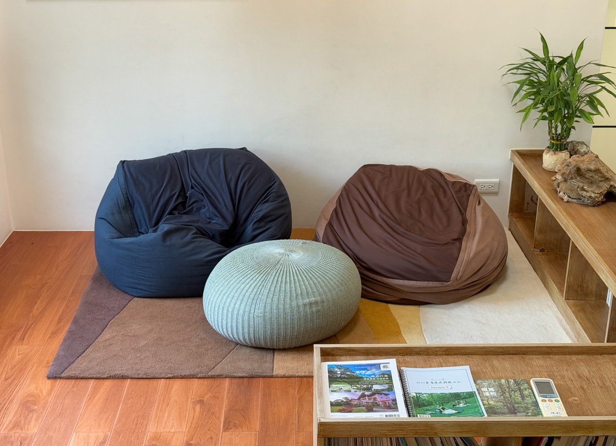 【南窩綠丘】苗栗人氣秘境新景點推薦,萬坪草原野餐!4大主題房型包棟21人,草地露營賞夕陽,大啖暖心精緻早餐饗宴! - 第48張圖 【南窩綠丘】苗栗人氣秘境新景點推薦,萬坪草原野餐!4大主題房型包棟21人,草地露營賞夕陽,大啖暖心精緻早餐饗宴!