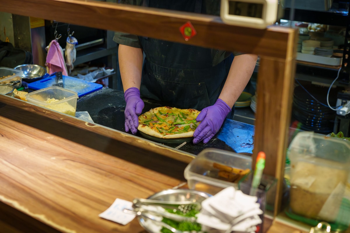 【BaganHood】台北信義蔬食餐酒館推薦,特色必吃精緻異國料理、每日限量披薩!創造嶄新飲食風格 - 第11張圖 【BaganHood】台北信義蔬食餐酒館推薦,特色必吃精緻異國料理、每日限量披薩!創造嶄新飲食風格