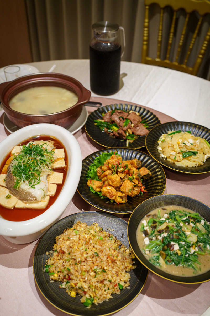 【彭園-板橋店】板橋江子翠美食餐廳推薦，8大菜系手路菜，大啖傳承一甲子的職人料理，滿足全年齡層的舌尖美味！