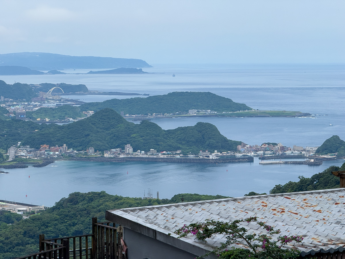【喜來園景觀民宿】九份老街海景民宿推薦，5大主題房型，遠眺千萬級無敵山海美景，隔日再享暖心精緻早餐