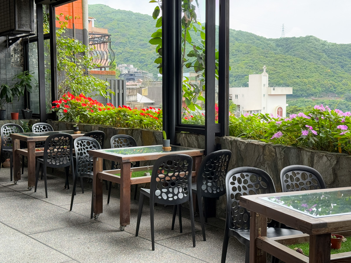 【喜來園景觀民宿】九份老街海景民宿推薦，5大主題房型，遠眺千萬級無敵山海美景，隔日再享暖心精緻早餐