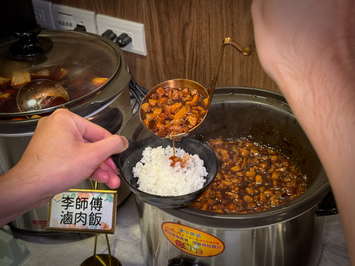 【鍋多多】桃園八德人氣火鍋吃到飽推薦，339元起大啖自助百匯，優惠時段主餐買一送一，在地人最愛火鍋餐廳