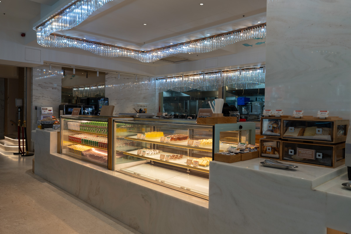 【葛瑪蘭之星飯店】礁溪人氣溫泉飯店推薦，6大質感設計房型，內建月光石溫泉浴池，齊全飯店設施、徜徉在頂樓露天溫泉SPA！