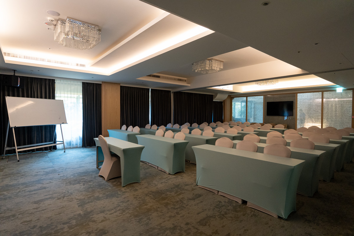 【葛瑪蘭之星飯店】礁溪人氣溫泉飯店推薦，6大質感設計房型，內建月光石溫泉浴池，齊全飯店設施、徜徉在頂樓露天溫泉SPA！