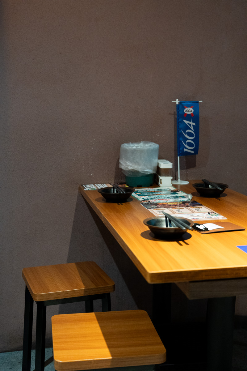 【柒息地 串燒居酒屋】台北華山高評分居酒屋推薦，現點現烤平價串燒19元起，職人獨家研發烤肉醬，善導寺聚會小酌美食餐廳！